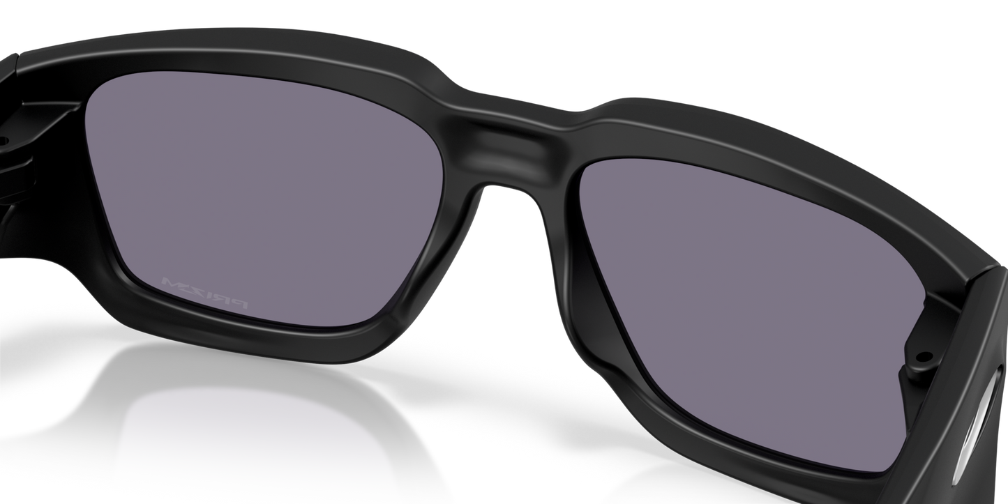 Oakley Instagator Sunglasses - Matte Black / Prizm Grey