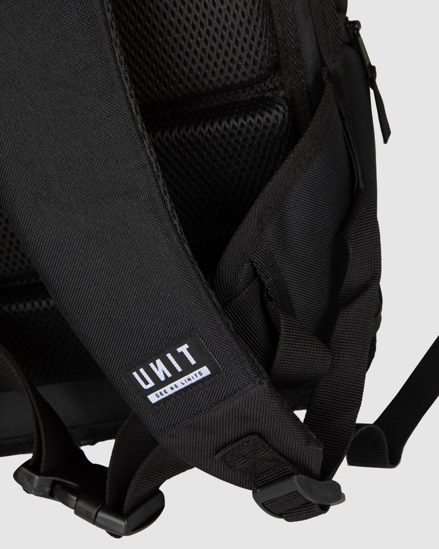 Unit Comanche V4 Backpack - Black