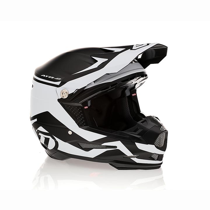 6D ATR-2 Drive Helmet - White