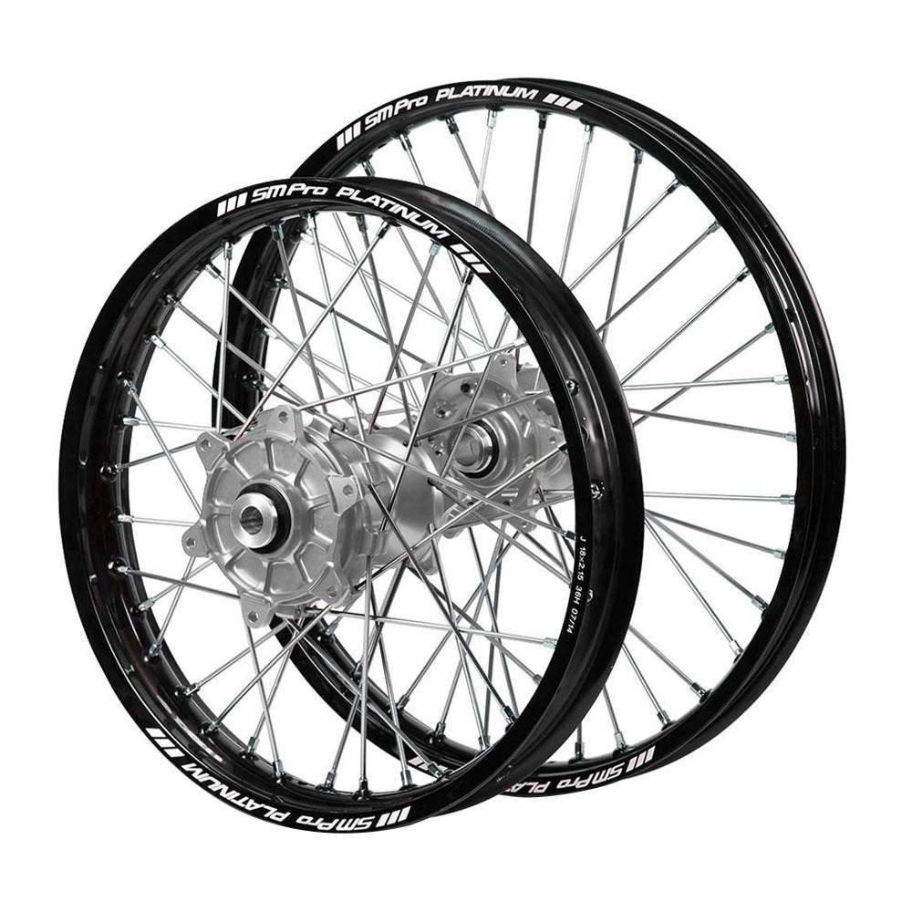 Haan Cush Drive Hubs / SM Pro Rims Wheel Set - Silver / Black