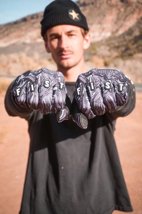 Fist Mercy Gloves