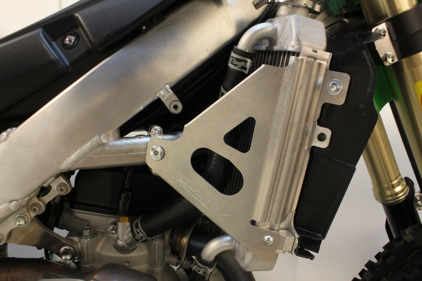 Works Connection Radiator Braces - Silver
