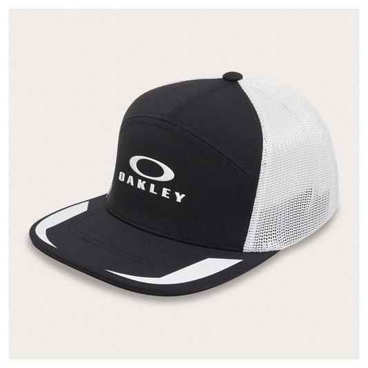 Oakley Podium Trucker Hat - Black / White