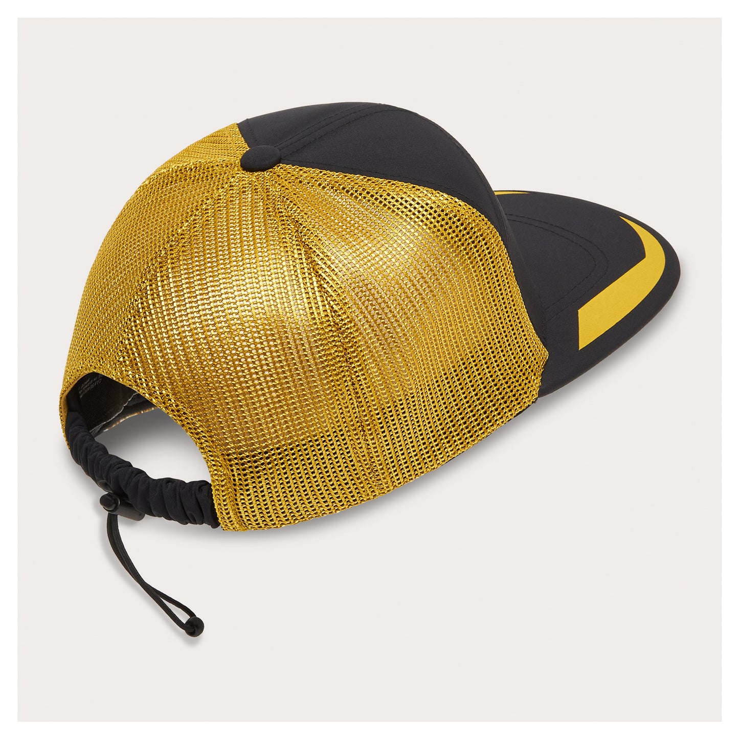 Oakley Podium Trucker Hat - Black / Gold