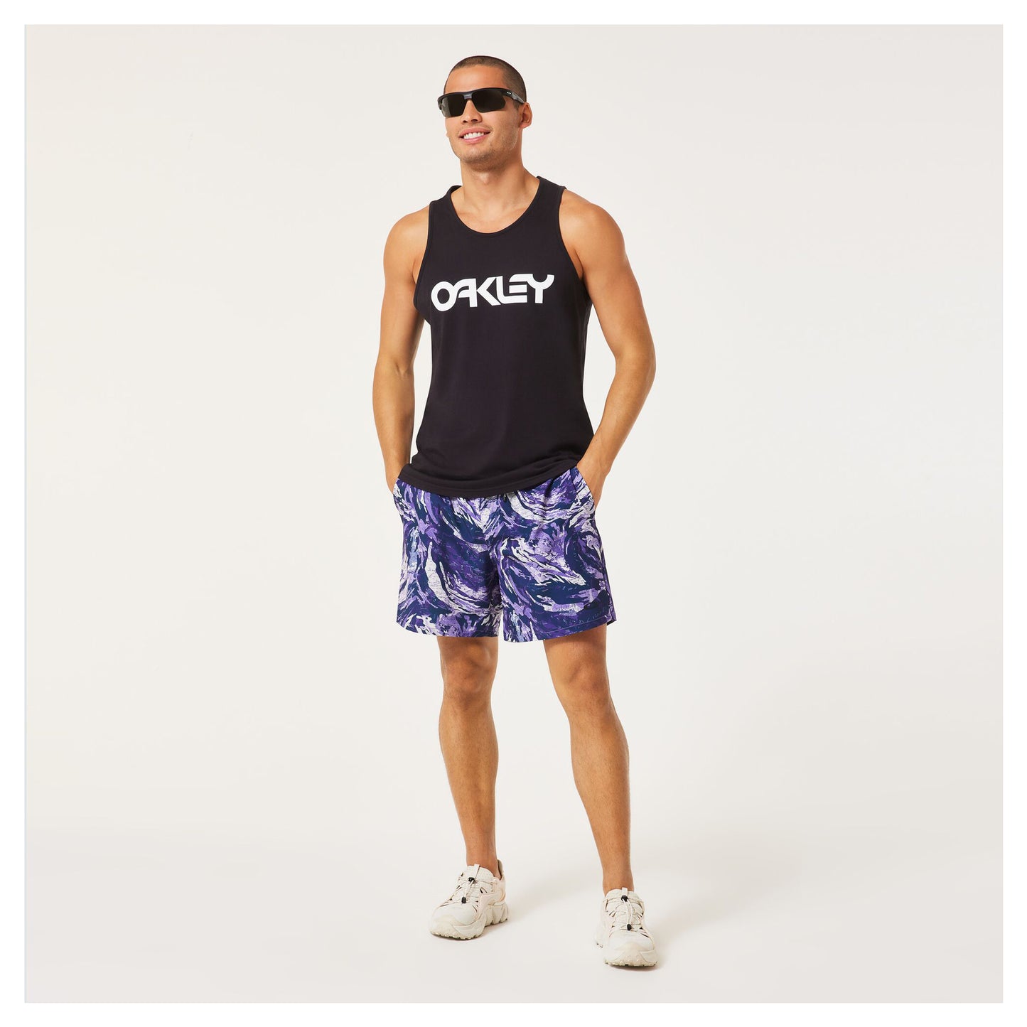 Oakley Mark 3 Tank - Black / White