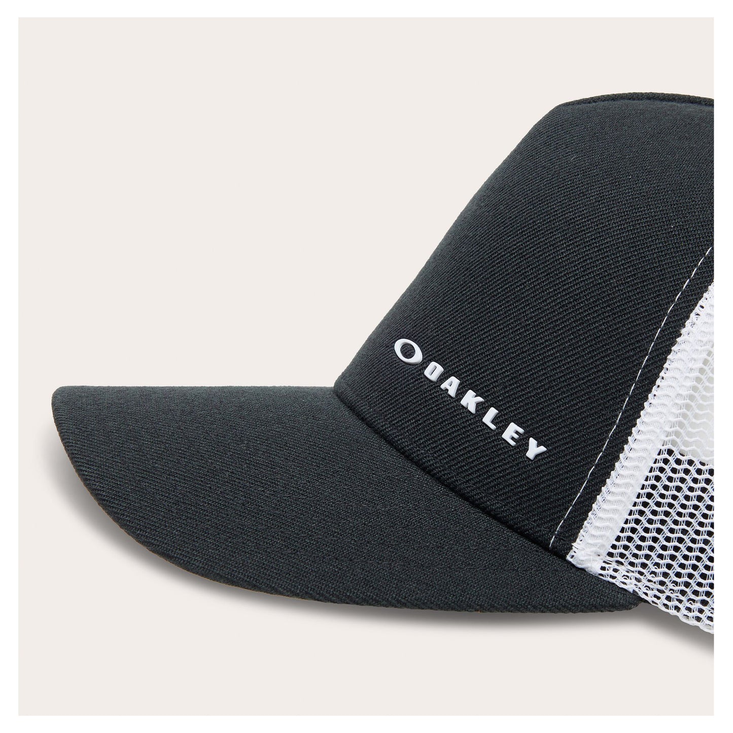 Oakley Chalten Cap - Black / White