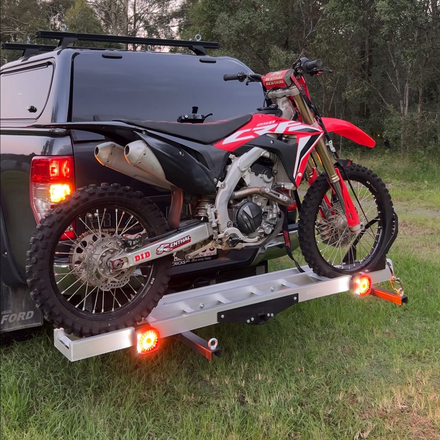 RHK MOTOHAULER Off-Road Motorbike Carrier + Wireless Light Kit