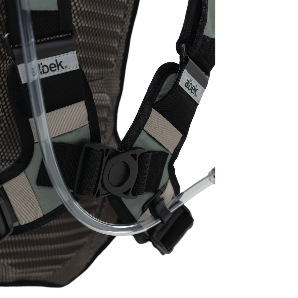 Albek H20-Haul Eight Hydration Pack - Sunflash Dune