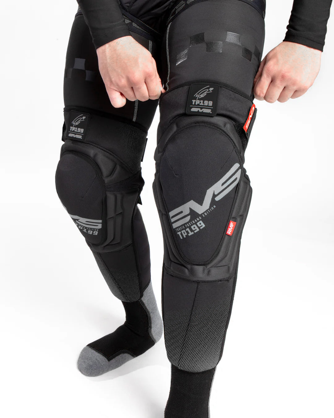 EVS TP199 Knee Guards - Blackout