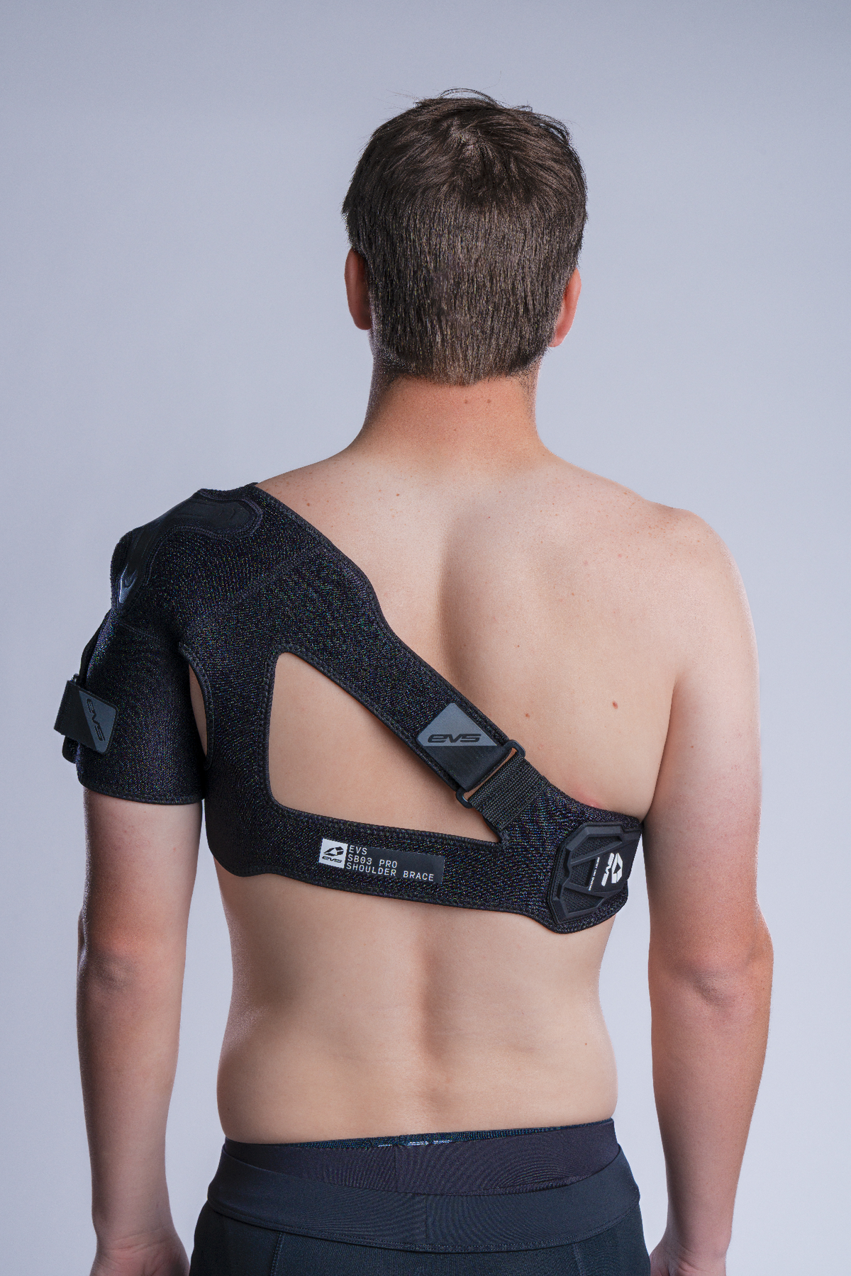 EVS SB03 Pro Shoulder Brace