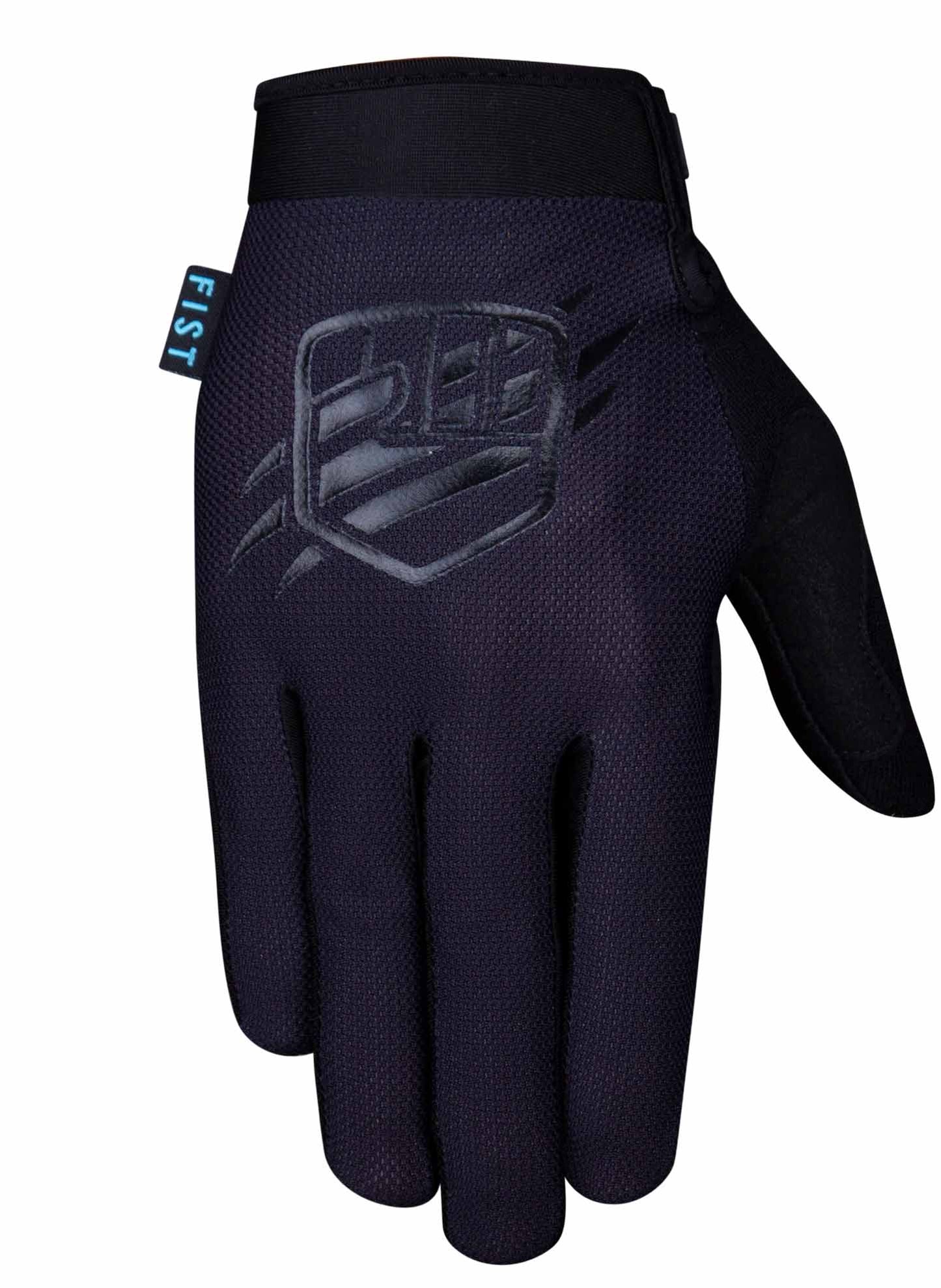 Fist Breezer - Blackedout Gloves