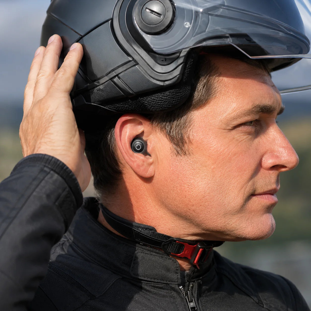 MOTOLINQ Core Wireless Motorcycle Earbuds