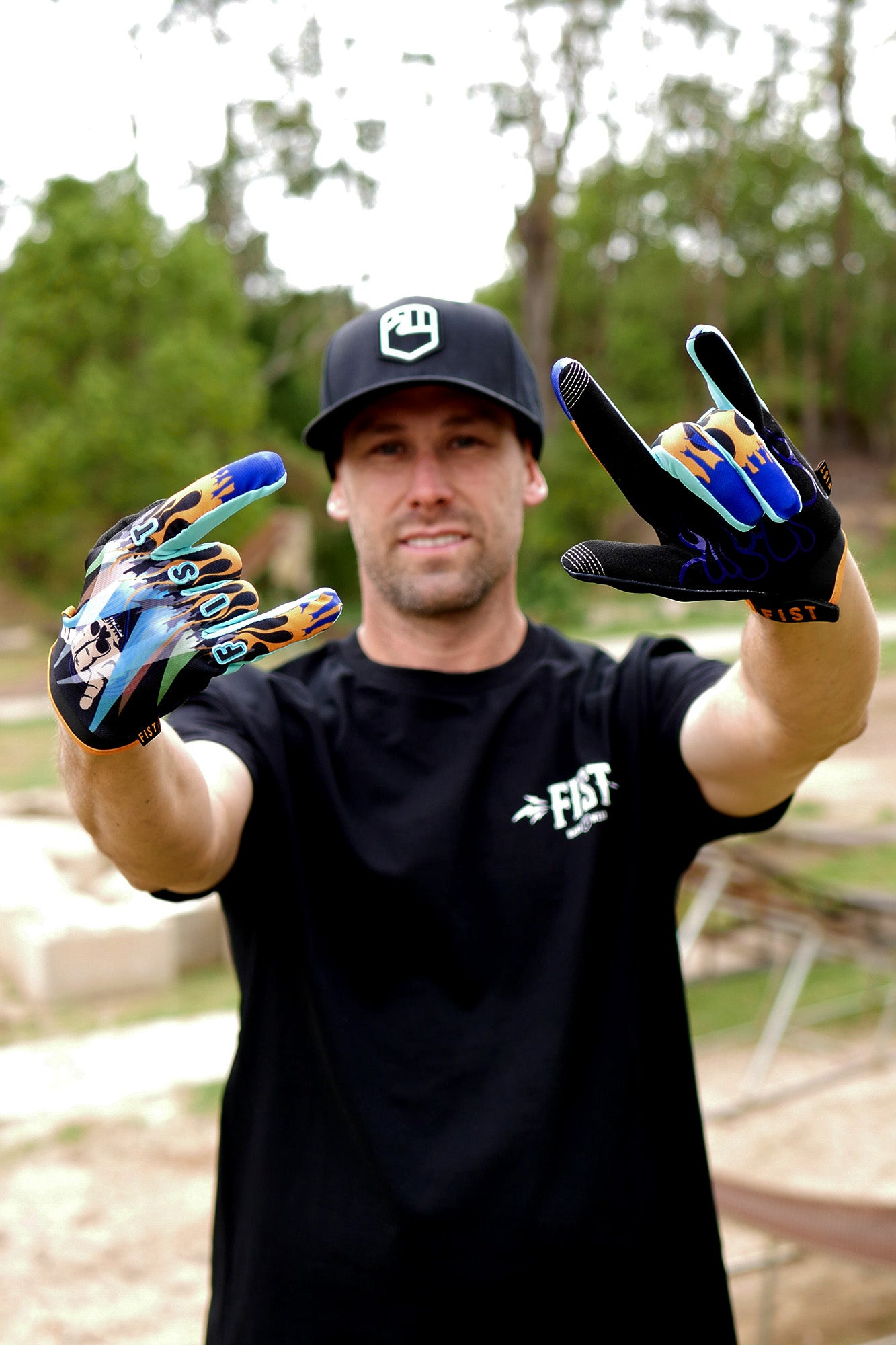Fist Metal Lord Gloves