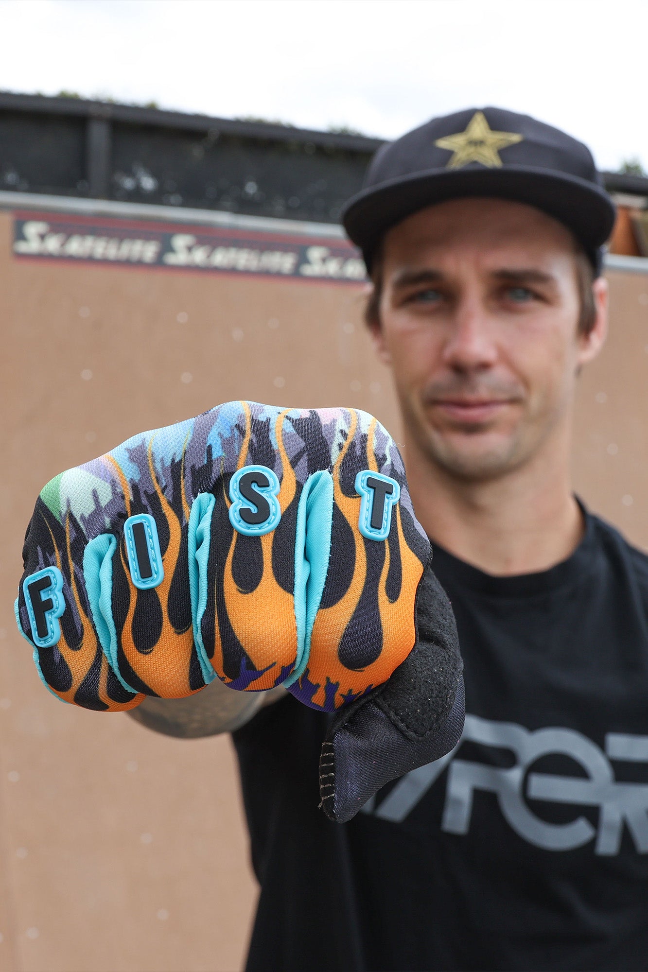 Fist Metal Lord Gloves