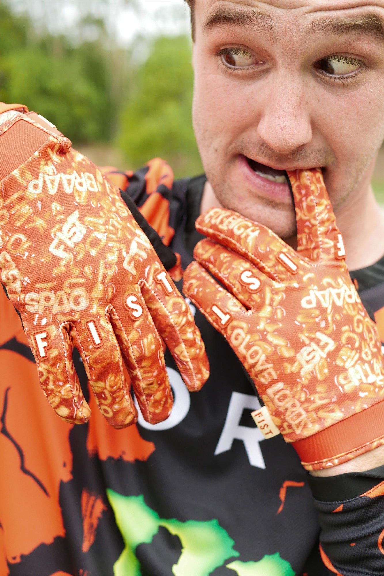 Fist Letterghetti Gloves