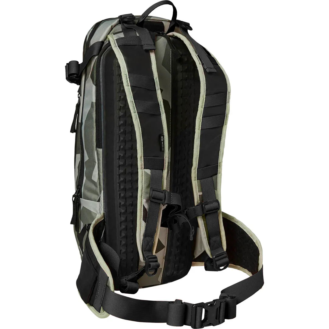Fox Utility 18L Hydration Pack Large