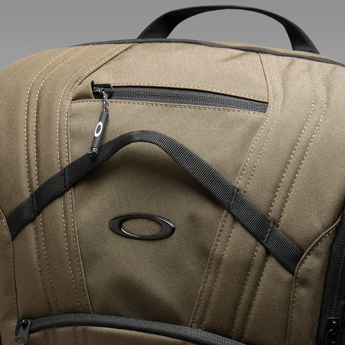Oakley Enduro 25L Backpack - Deep Olive