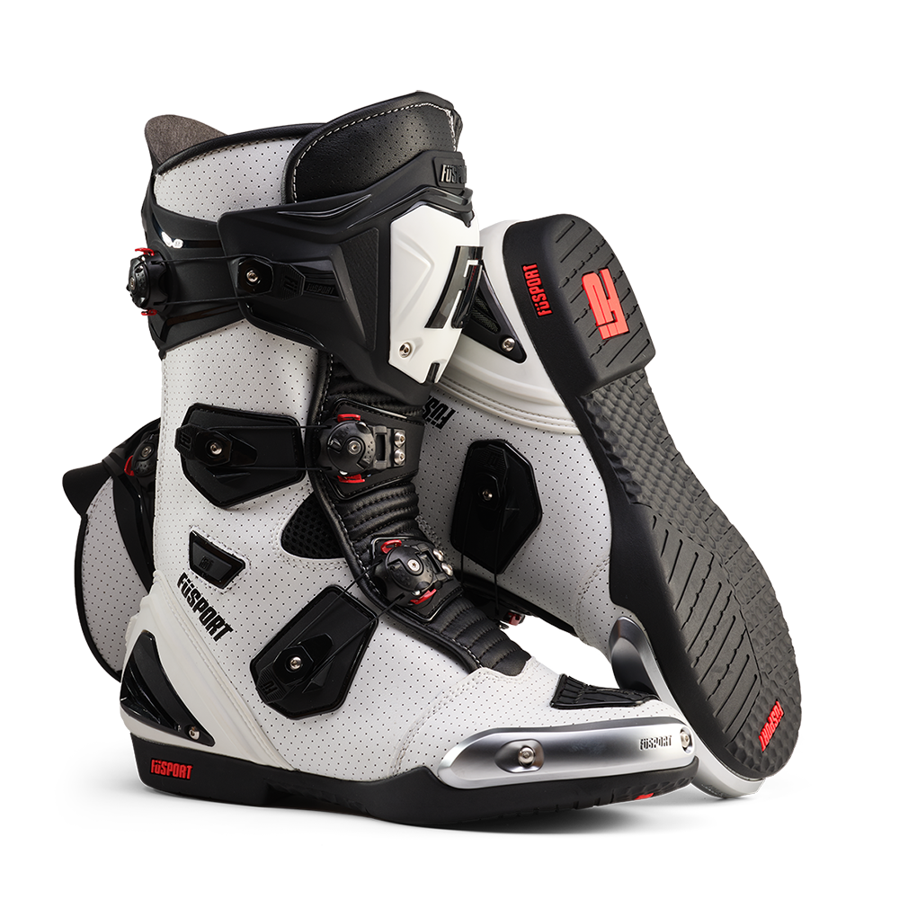 FuSport XR1 Perforated Boots - White / Black