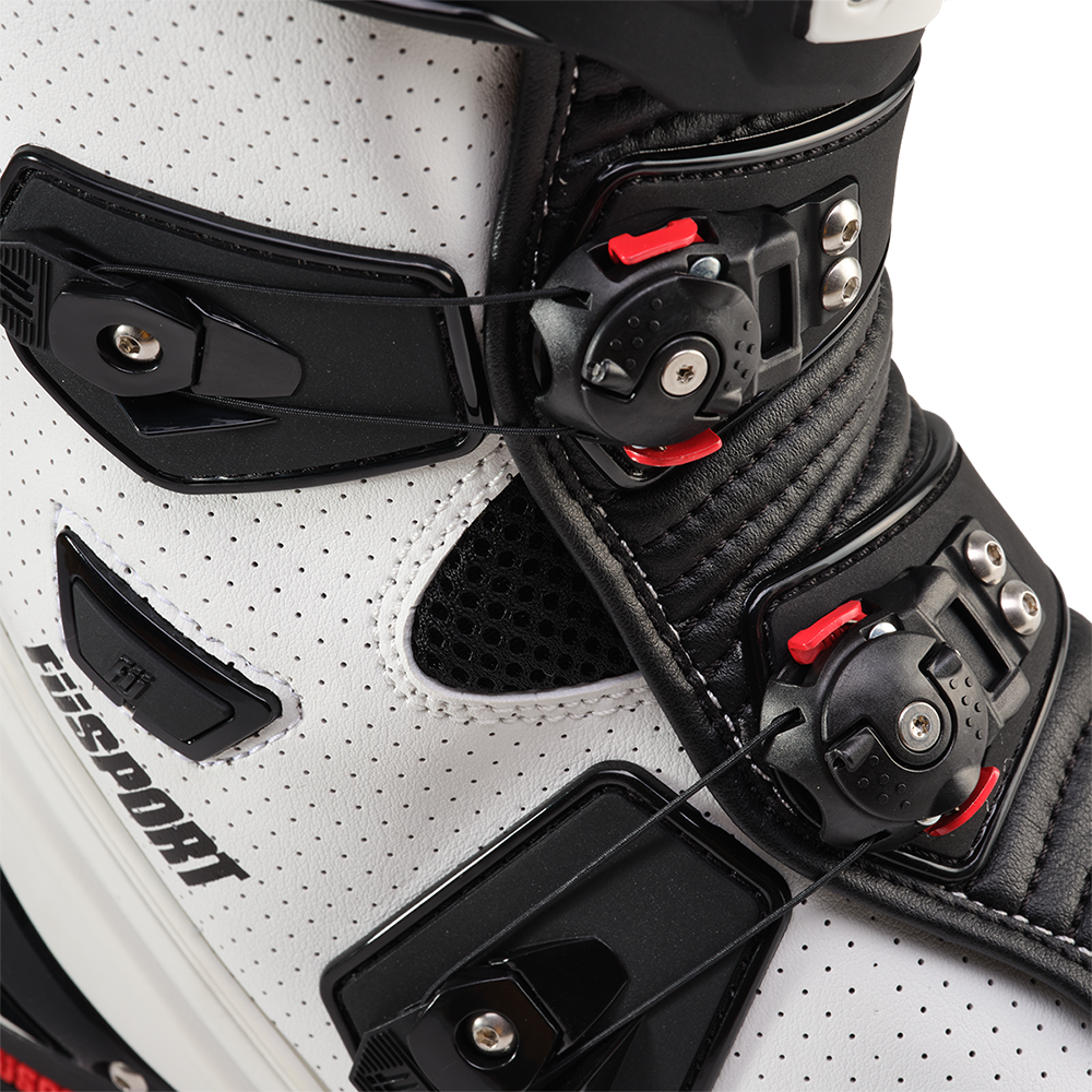 FuSport XR1 Perforated Boots - White / Black