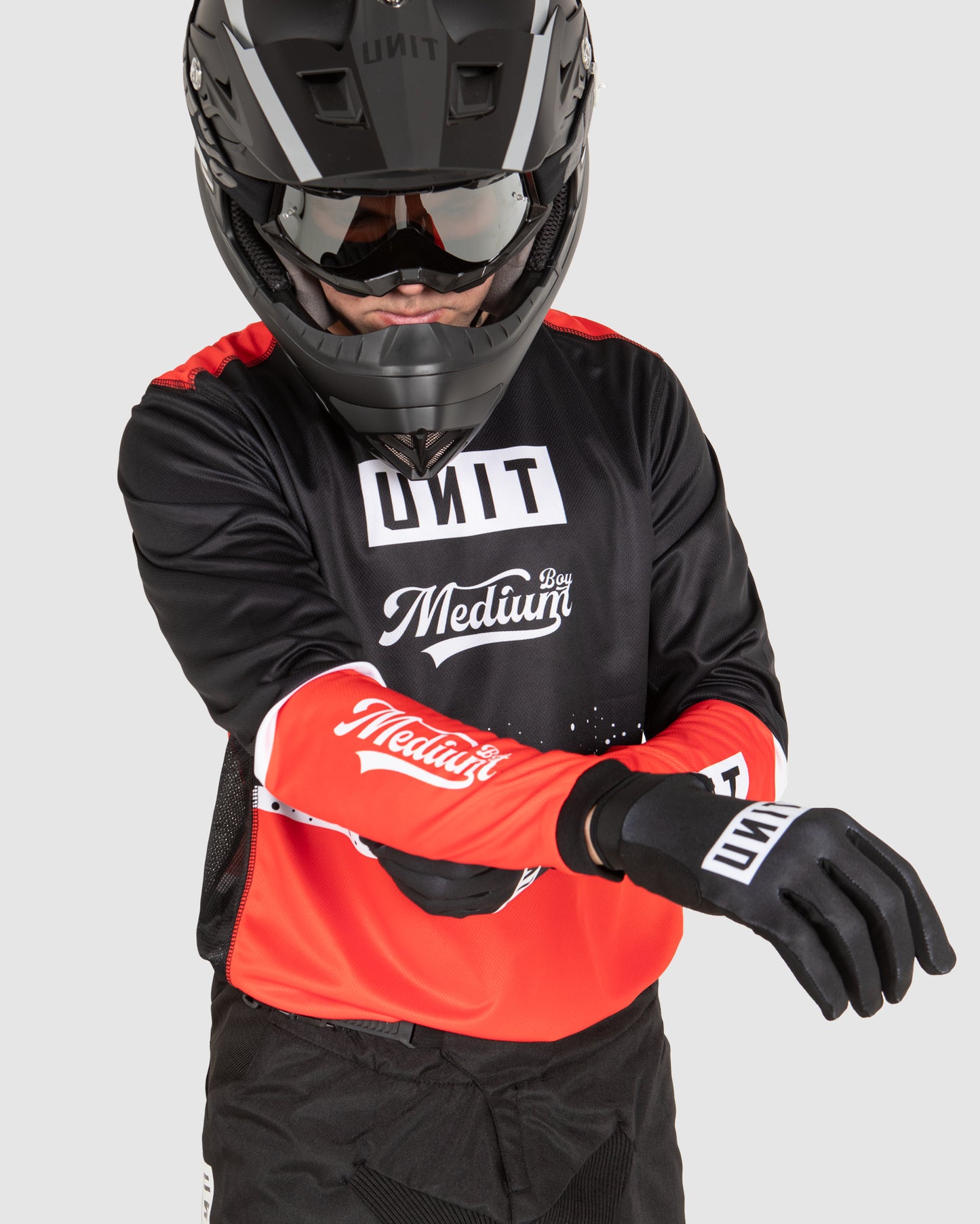 Unit MX24 Medium Boy Jersey