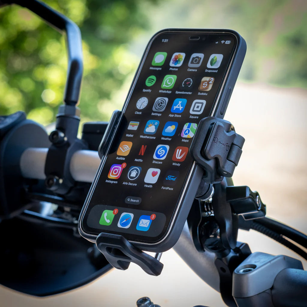 Motoplug Wireless USB-C Phone Charger Holder