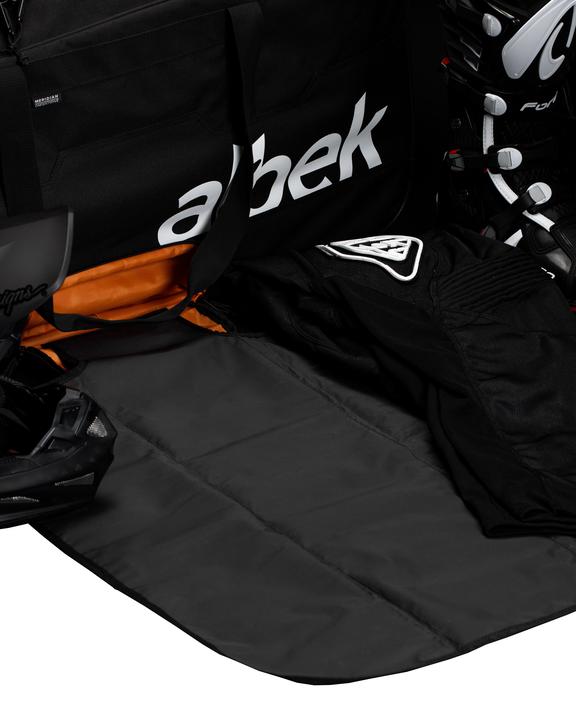 Albek Meridian Gear Bag