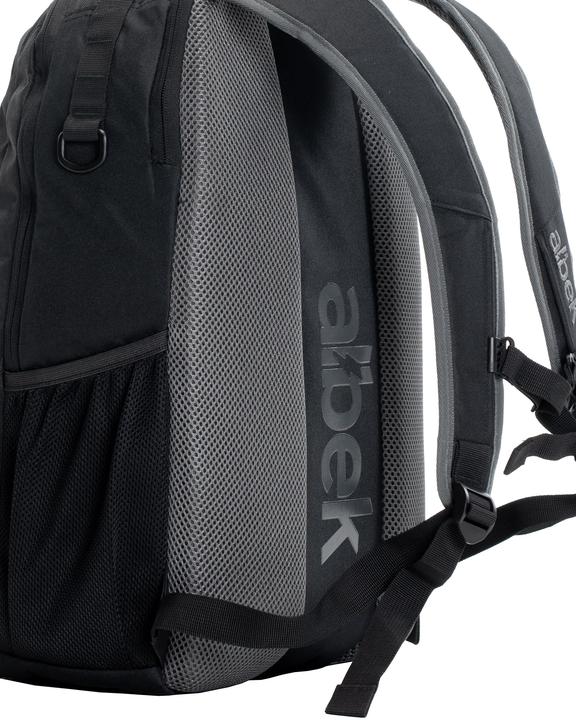 Albek Whitebridge Backpack