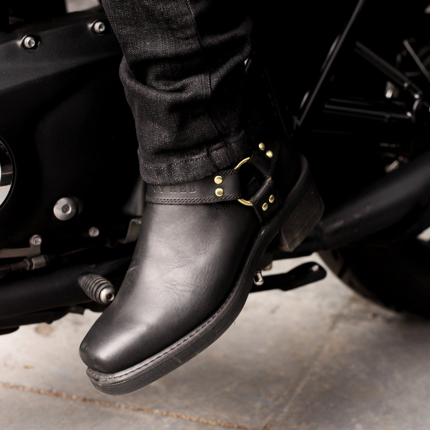 Johnny Reb Boots - Short Black