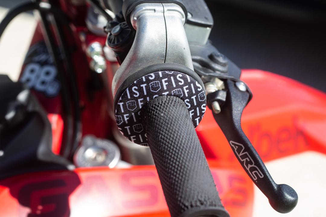 Fist Stocker Grip Donut