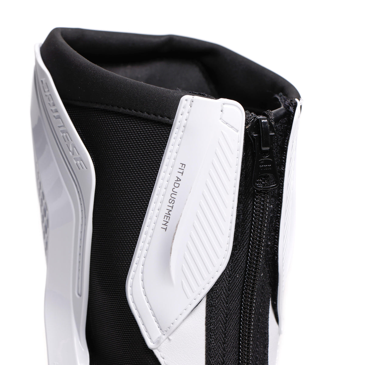 Dainese Torque 4 Boots - White / Black