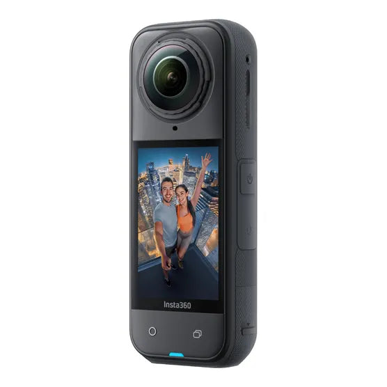 Insta360 X5 360 Essentials Bundle