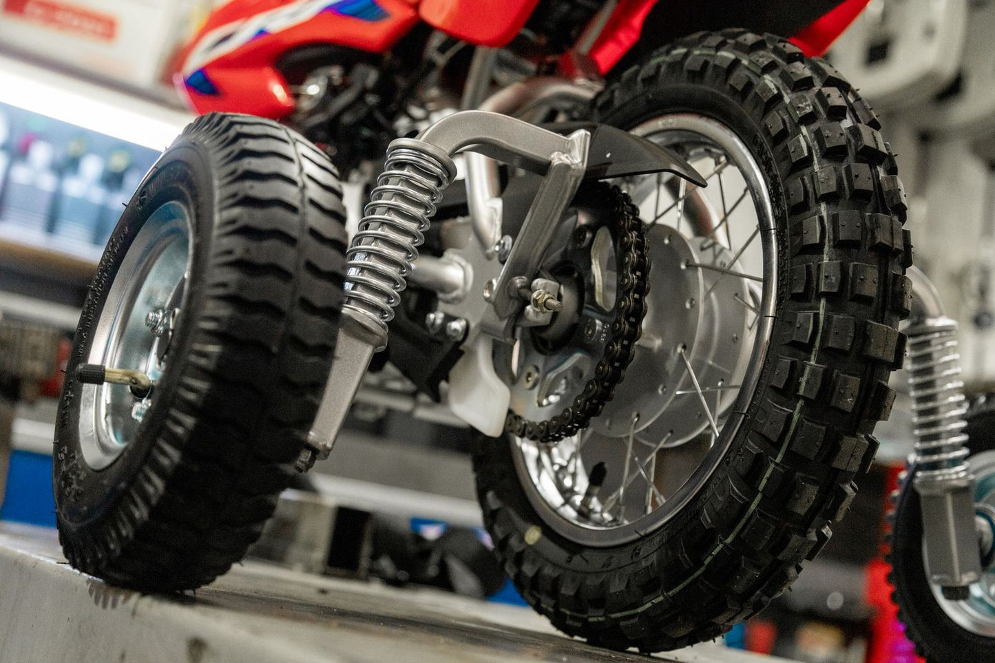 Mini Moto Rear Mount Training Wheels With Suspension Fits TTR50/CRF50/DR-Z