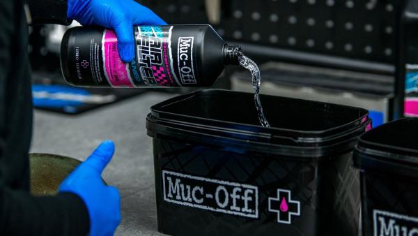 Mucoff Motorcycle Biodegradable Air Filter Cleaner - 1L