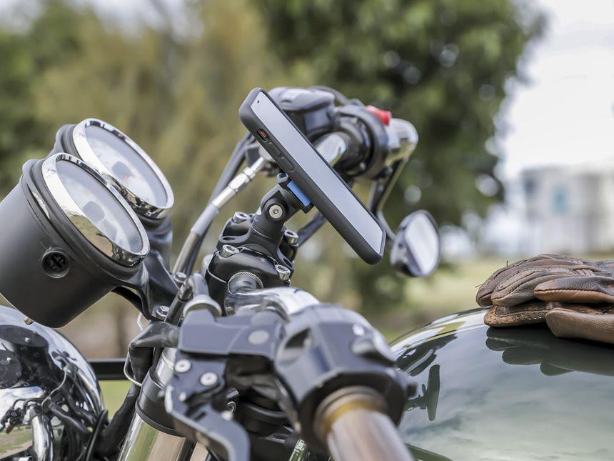 Quad Lock Knuckle Adaptor
