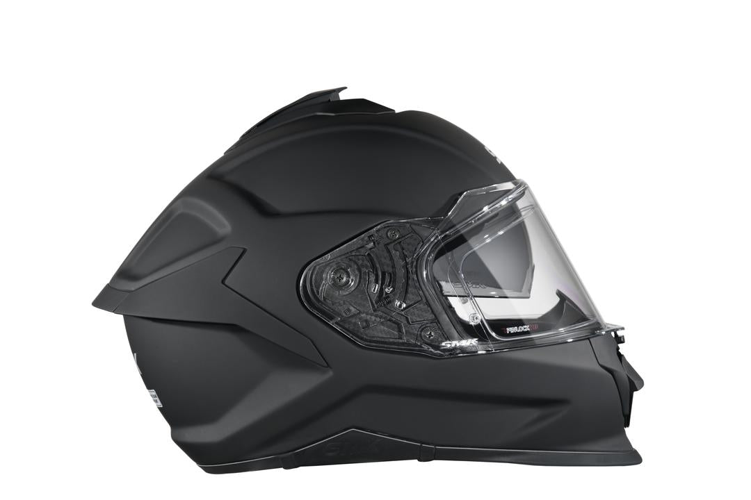 SMK Titan Helmet - Matt Black Ma200